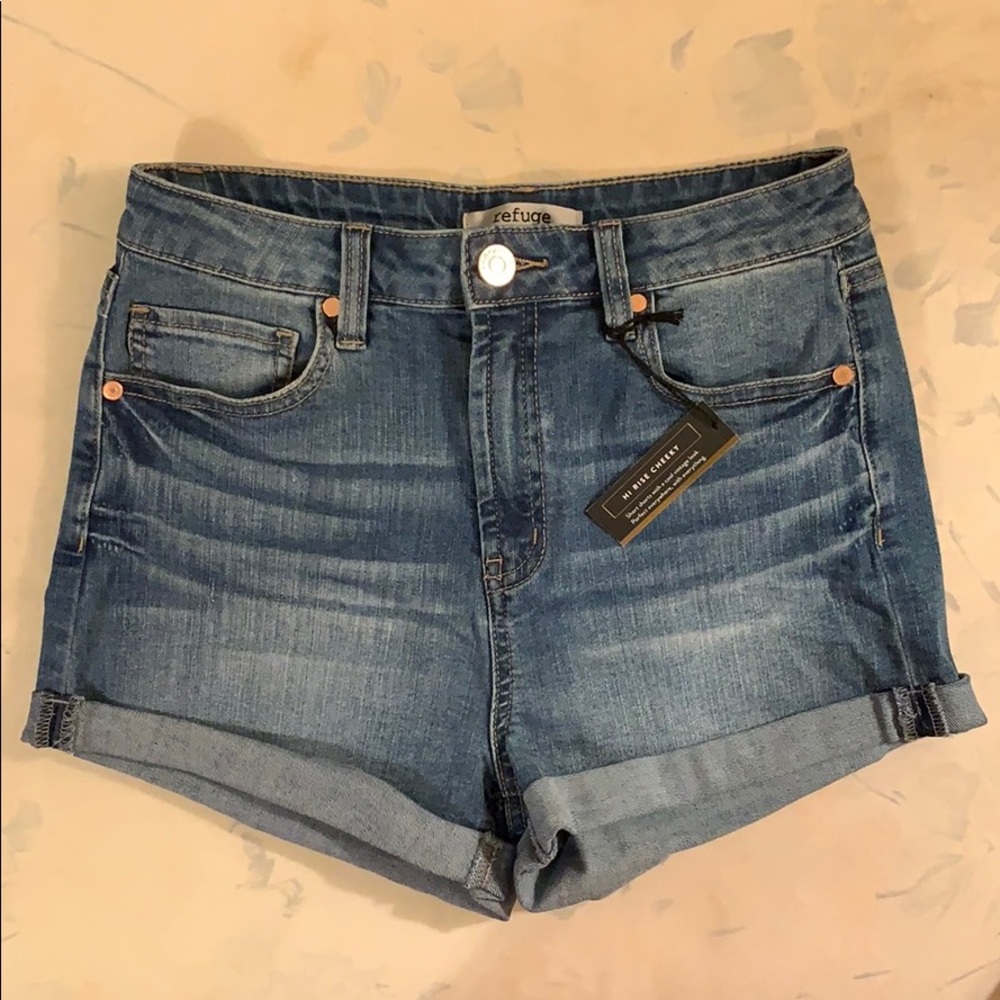 High Rise Denim Shorts - Picture 2 of 3